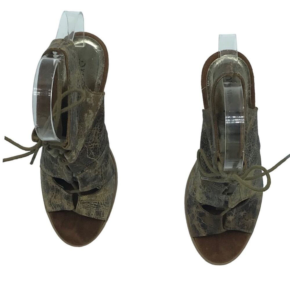 DIBA TRUE Tren Dee  Leather Lace up Sandal